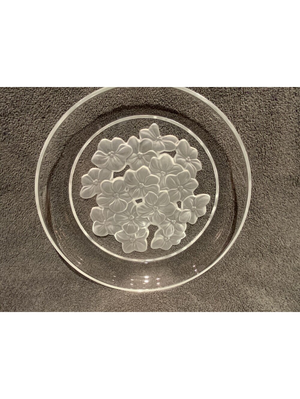 Crystal 7.75”D Frosted Pansy Relief Plate